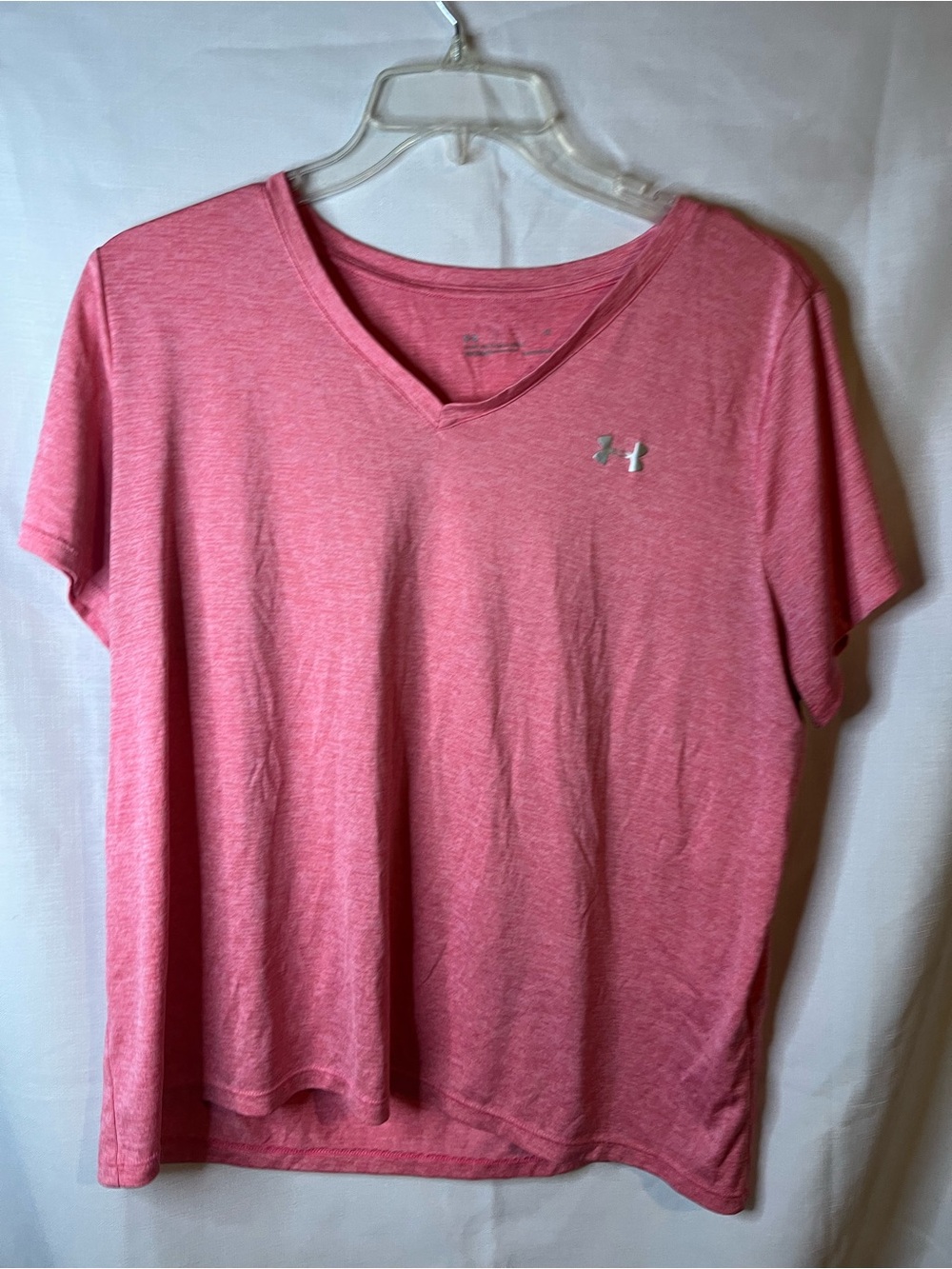 Under Armour Pink Heather V-Neck Short Sleeve Tee